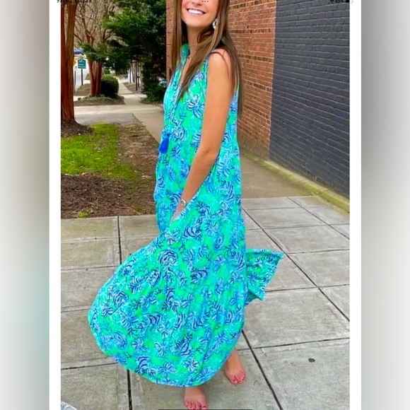 Lilly Pulitzer NWT 🦄 Malone Maxi Keepin It Reel 🦄 Size XXS - Picture 16 of 16